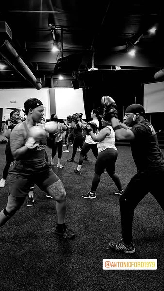 TOTALFIT LIFESTYLE PRESENTS..."31 DAY NO CARB/LEAN-OUT CHALLENGE"